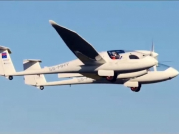 HY4 four-seat aircraft set a new record for the flight altitude of hydrogen-powered passenger aircraft.-USA Aircraft Group Corporation