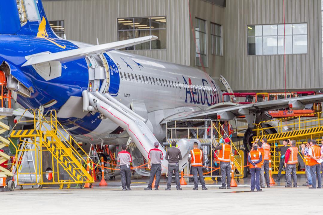 Airplane emergency slide-USA Aircraft Group Corporation