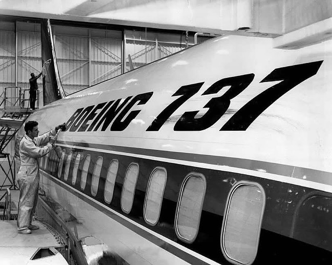 Boeing737-100-USA Aircraft Group Corporation